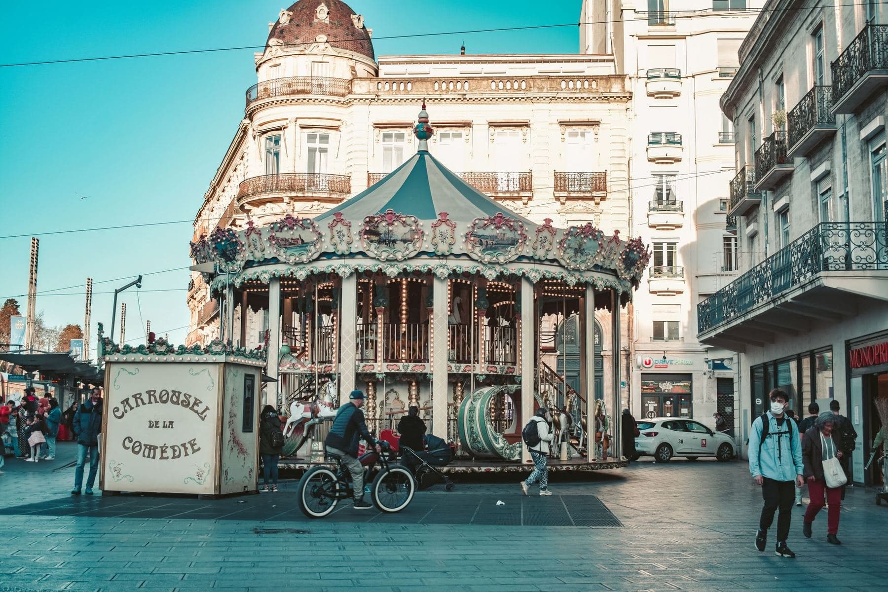 Le carrousel de la place de la Comédie à Montpellier